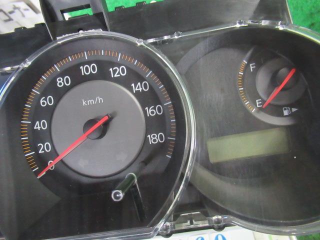 【中古】 ニッサン ティーダラティオ SC11 スピードメーター 24820-ED012