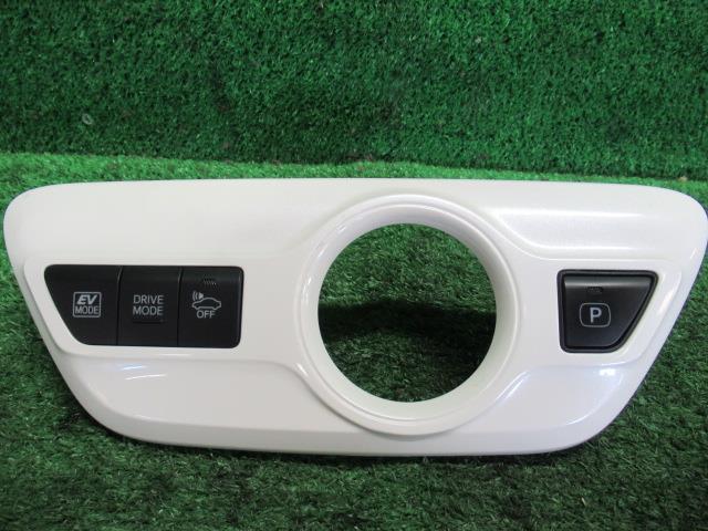 【中古】 トヨタ プリウス VW55 クラスターパネル 58841-47050