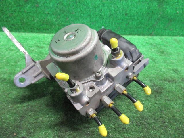 Rakuten - 【中古】 ホンダ ステップワゴン RG3 ABSアクチュエーター 57110-SLJ-023