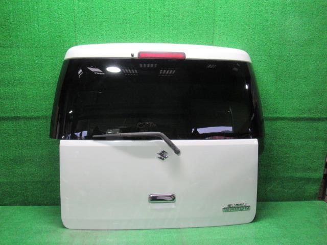 【中古】 スズキ エブリーワゴン DA64W リアゲート バックドア カラーナンバー Z7T パールホワイト 69100-68H51