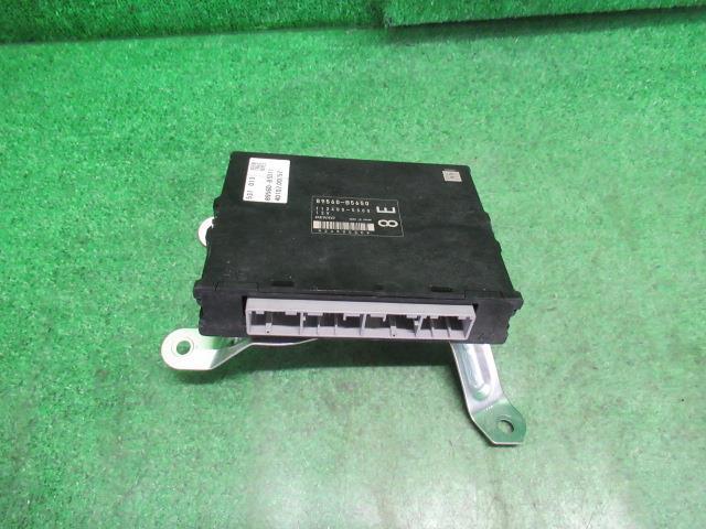樂天商城 - 【中古】 ダイハツ ハイゼット S331V エンジンコンピューター 4WD 5速 デンソー DENSO 112400-5300 89560-B5D11