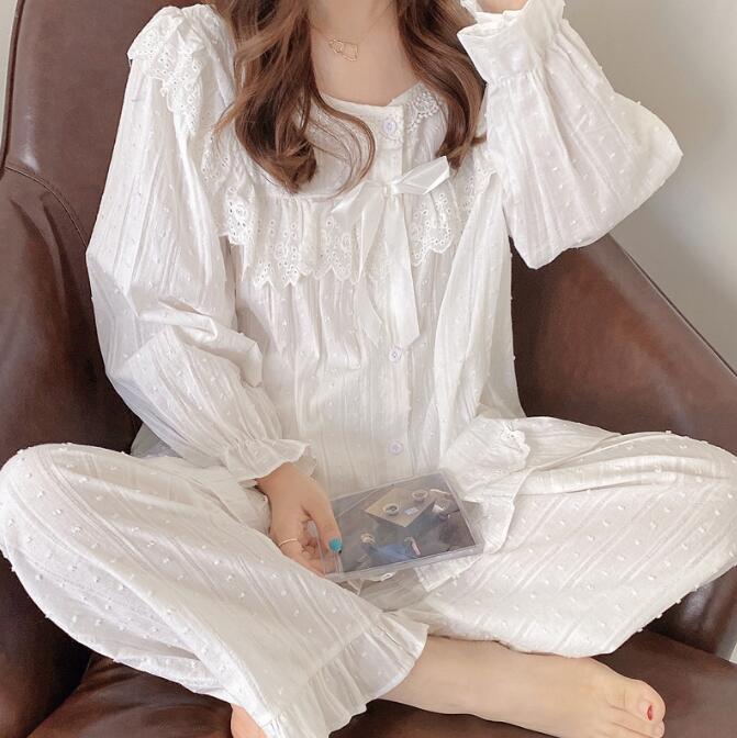 【送料無料】パジャマ ルームウェア レディース セットアップ 部屋着 姫系パジャマ 可愛い レース付き 綿 長袖パジャマ 上下セット 上着 パンツ 2点セット ...