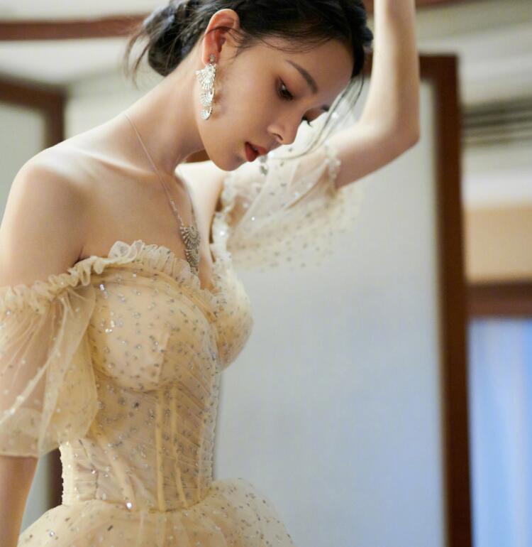 【送料無料】ロングドレス パーティドレス お嬢様 レディースワンピース 袖あり Vネック スパンコール 姫系ワンピース ひざ丈 OL 上品 オフィス レディー 二次会 結婚式 ピアノ 二次会 花嫁 結婚式 披露宴 演奏会 謝恩会 XS S M L XL 2XL 3XL