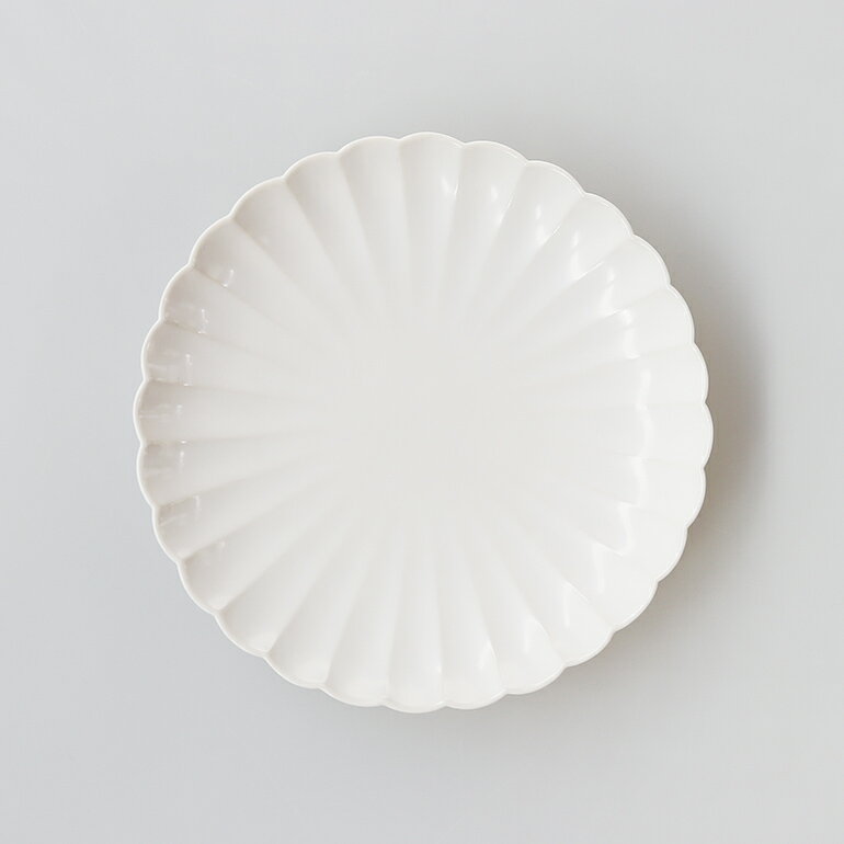 JICON[ジコン]菊皿 中皿[平皿 丸皿 磁器 有田焼 ホワイト 和食器 シンプル 磁今 電子レンジ使用]☆のサムネイル