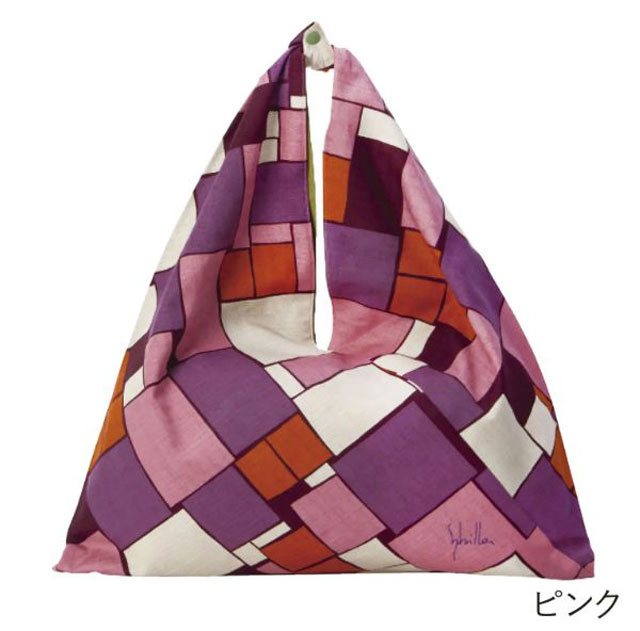 　　シビラ-Sybilla-の東袋 　・品質　 綿100%（サザンクロス） 　・サイズ　約57.5（持ち手含む）×45cm　 　・パッケージ入り 　※柄の出方は1点1点異なります。 Sybilla　シビラ スペインの女性デザイナー・シビラの世界は、洗練されたリゾートっぽさが特徴。 モダンなセンスが人気のデザイナー「シビラ - sybilla」の東袋。 サイズは57.5cm(持ち手含む)×45cm でちょっとしたお出かけにぴったりなサイズ。 生地は綿100％でところどころにフシのある、紬のようなしっかりとした生地になっています。 その魅力はなんといっても「柄」 現代の女性のセンスにあったモダンな柄は、持っているだけでちょっとしたアクセントになりますね！ 　『シビラ』 スペインのデザイナーズブランド「Sybilla」の風呂敷シリーズ。 シビラカラーと呼ばれる独特の色彩は、ときに優雅に、ときにエキゾチックに暮らしを彩ります。 ※こちらの商品はお取り寄せになります。場合によって1週間程度お待ち頂く可能性がございます。ご了承ください。　　シビラ-Sybilla-の東袋 　・品質　 綿100%（サザンクロス） 　・サイズ　約57.5（持ち手含む）×45cm　 　・パッケージ入り 　※柄の出方は1点1点異なります。 Sybilla　シビラ スペインの女性デザイナー・シビラの世界は、洗練されたリゾートっぽさが特徴。 モダンなセンスが人気のデザイナー「シビラ - sybilla」の東袋。 サイズは57.5cm(持ち手含む)×45cm でちょっとしたお出かけにぴったりなサイズ。 生地は綿100％でところどころにフシのある、紬のようなしっかりとした生地になっています。 その魅力はなんといっても「柄」 現代の女性のセンスにあったモダンな柄は、持っているだけでちょっとしたアクセントになりますね！ 　『シビラ』 スペインのデザイナーズブランド「Sybilla」の風呂敷シリーズ。 シビラカラーと呼ばれる独特の色彩は、ときに優雅に、ときにエキゾチックに暮らしを彩ります。 ※こちらの商品はお取り寄せになります。場合によって1週間程度お待ち頂く可能性がございます。ご了承ください。