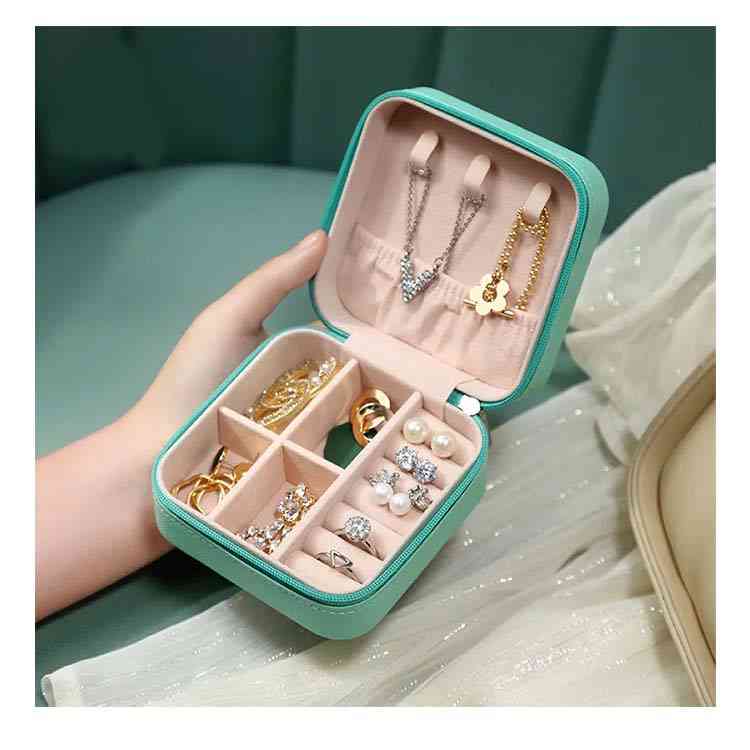 ジュエス 携帯用 子供 トラベル ジュエリーケース アクセサリーケース コンパクト キッズ 白 持ち運び アクセサリー収納 ピアス メンズ アクセサス おしゃれ ネックレス アクセサリーポーチ 可愛い アクセサリーケース 時計 指輪 小さい