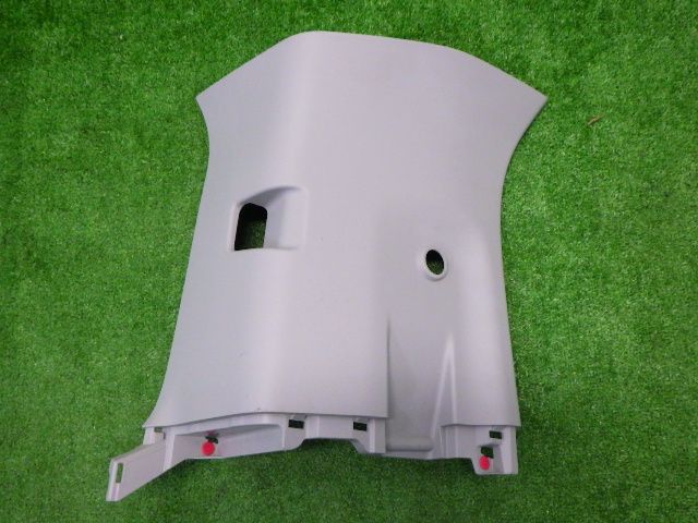 ★ヴォクシー ZS 煌2 ZRR80W 80系★Cピラー リア 右 クォーター 純正 中古
