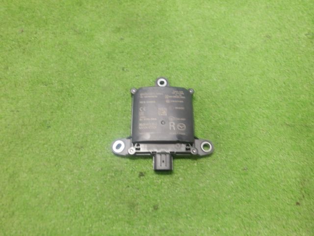 ★マツダ3 セダン BP8P XD ブラックトーンエディション 冠水車★リア右ブラインドスポットモニターセンサー B0J9-67-Y30D