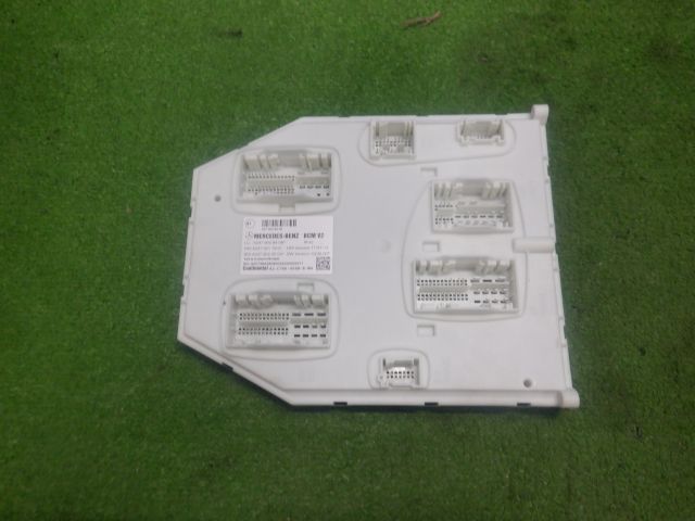 ★ベンツ Aクラス V177 5BA-177184 A180 スタイルセダン AMGライン 冠水車★BCMコンピューター
