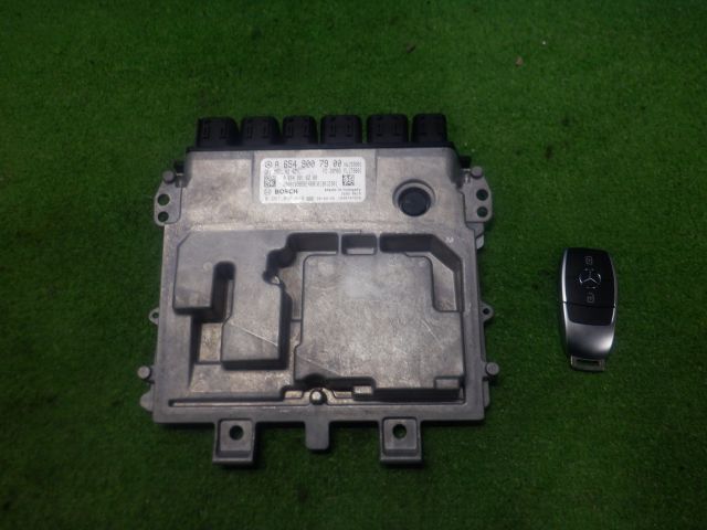 ★ベンツ Aクラス W177 3DA-177012 A200d AMGライン 前期★エンジンコンピュ ...