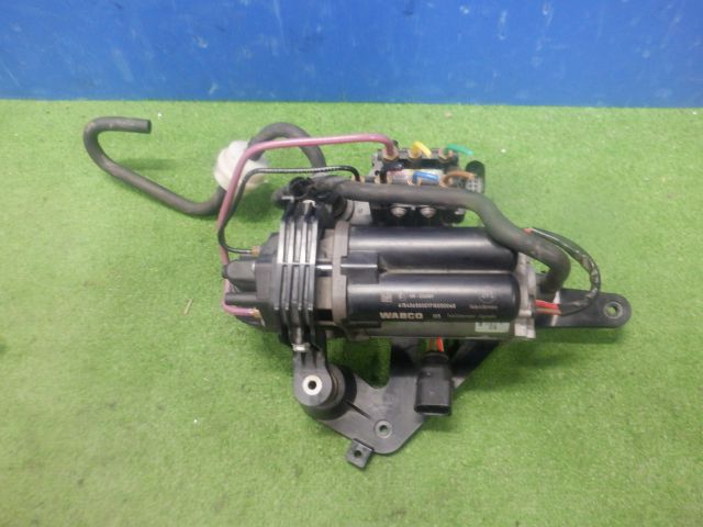 ★テスラ モデルS 75 型式不明 2018年★エアサスコンプレッサー WABCO-443-020-303-1