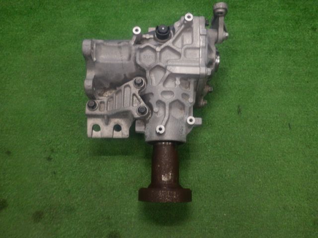 ★ボルボ V60 DBA-ZB420 クロスカントリー T5 AWD プロ★フロントデフ P31492836