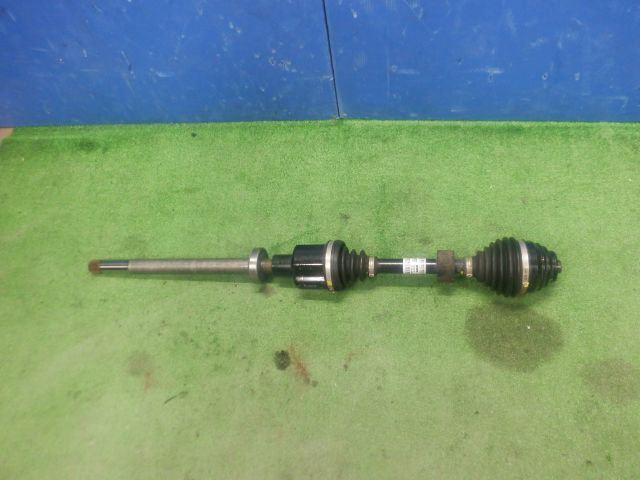 ★BMW F39 X2 3BA-YH20 XDrive 20i MスポーツX★フロント右ドライブシャフト 8482646-02