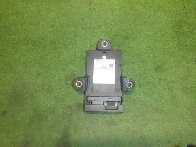 �����ǥå��� RC4 �ϥ��֥�å� ���֥��롼�� �ۥ�����󥷥� EX�ѥå����������֥饤��ɥ��ݥåȥ�˥������󥵡� 36931-T6A-J11