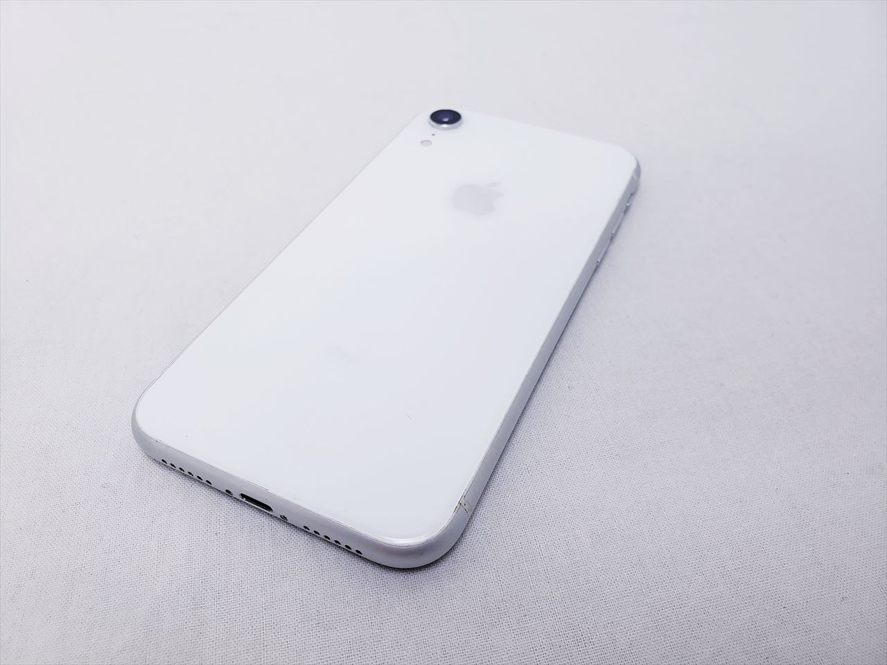 () iPhoneXR 128GB zCg /MT0J2J/A ySIMbNizAsoftbank