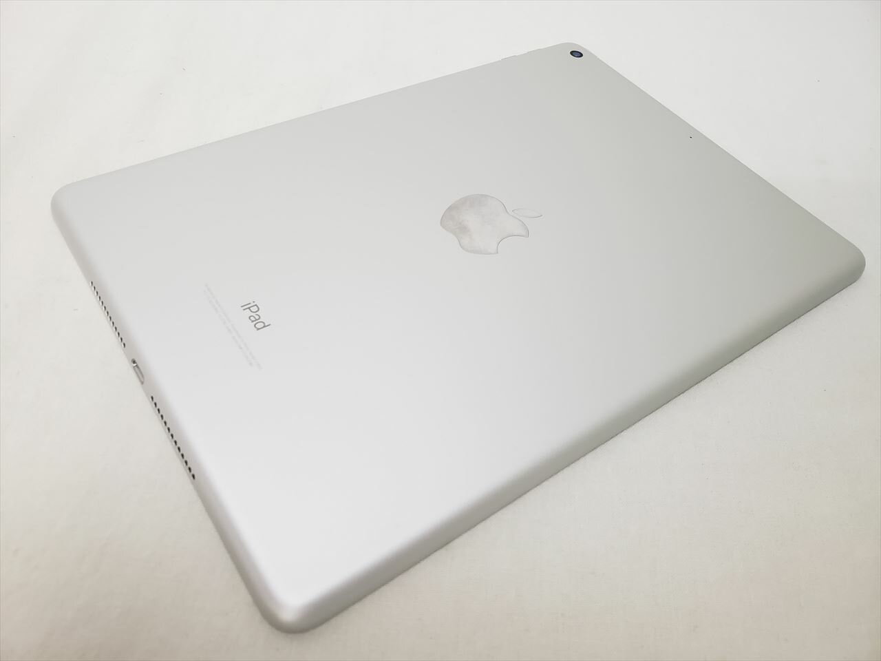 (中古) iPad（第6世代/2018） Wi-Fi 128GB シルバー /MR7K2J/A