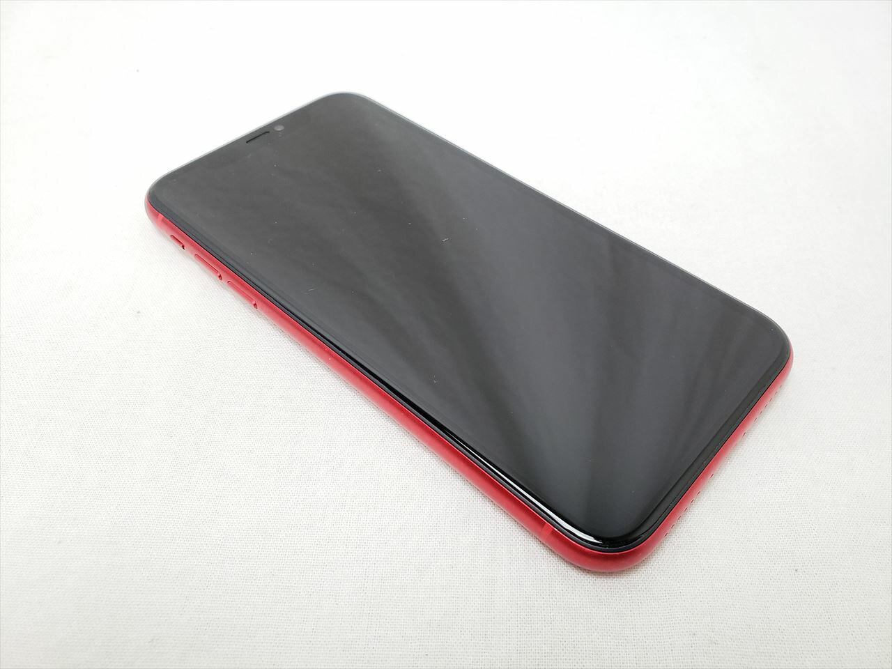 (中古) iPhone11 64GB レッド /MWLV2J/A 【SIMロック解除品】、UQ