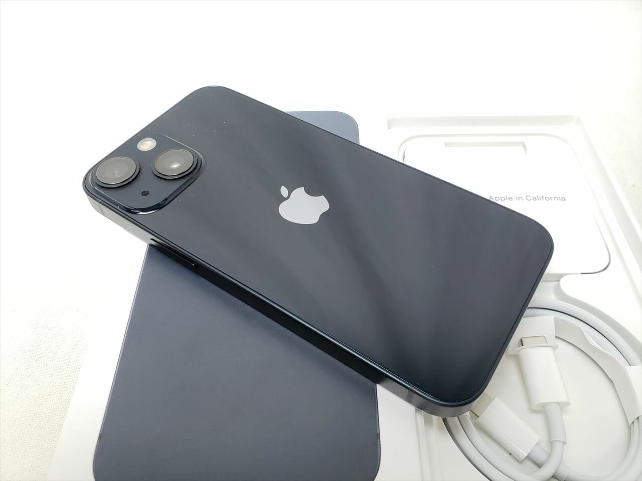 (中古) iPhone13 mini 128GB ミッドナイト /MLJC3J/A 【国内版 SIMFREE】、SIMフリー