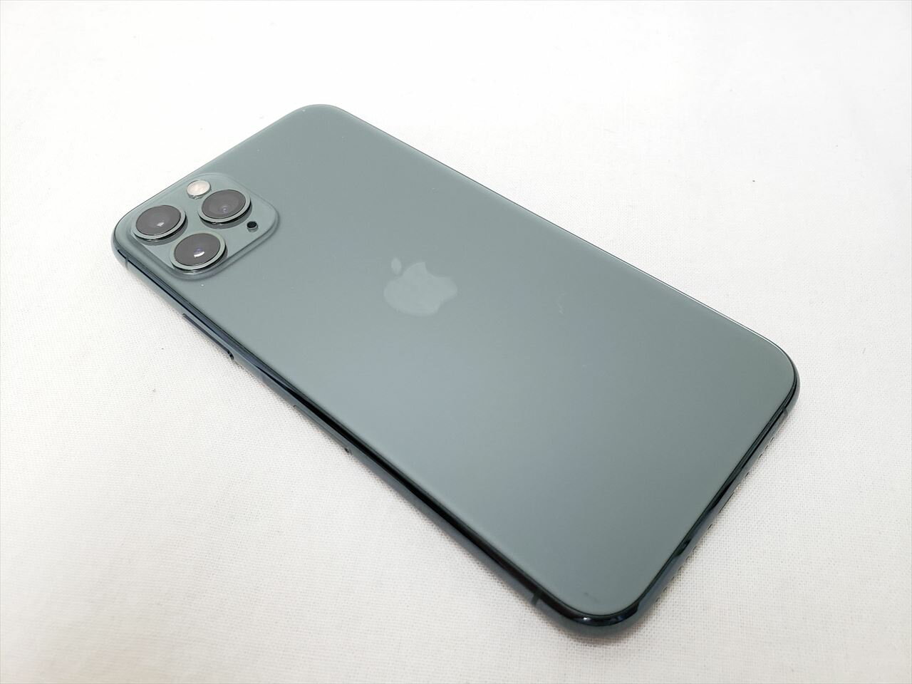 iPhone - 訳あり特価　iPhone 11 pro 256 GB au 本体 訳あり特価 iPhone 11 pro 256 GB au 本体
