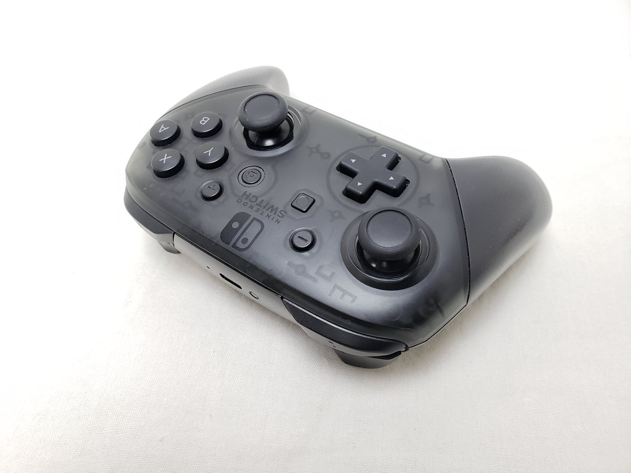 (���) Nintendo Switch Pro����ȥ����顼