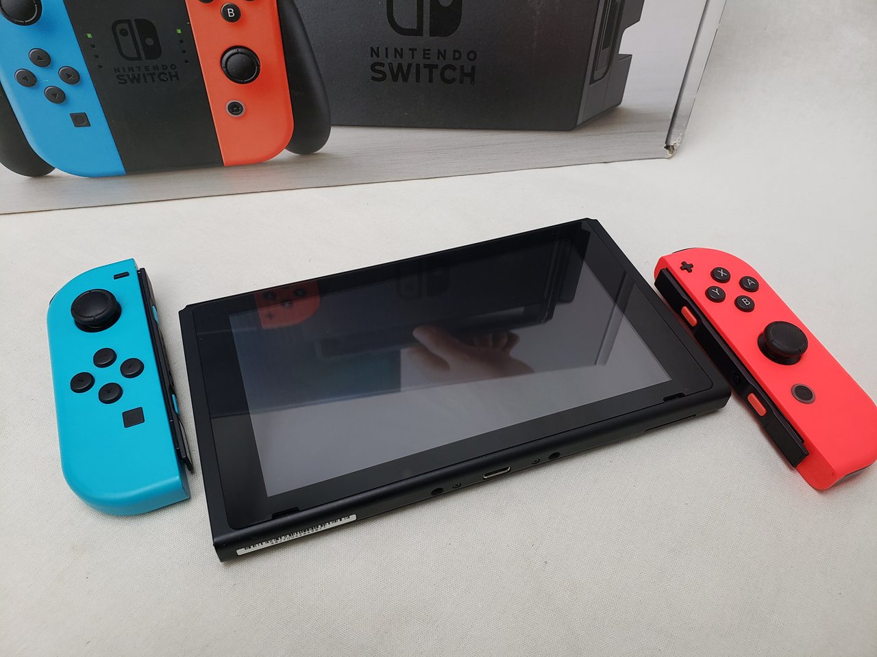楽天市場】Nintendo Switch Joy-Con(L) ネオンブルー/(R) ネオンレッド