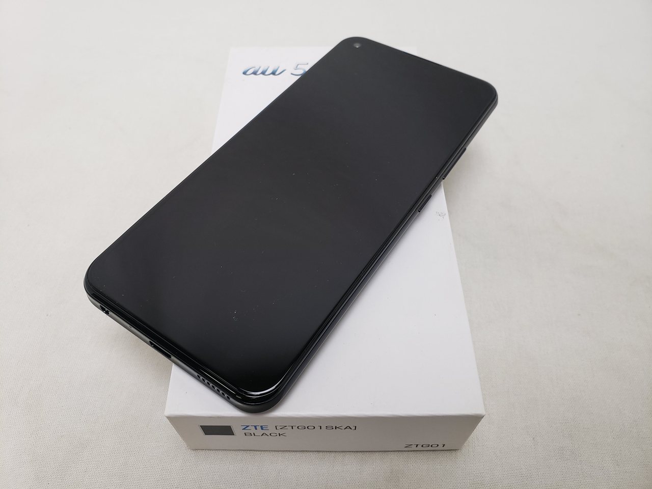 ZTE a1 ブラック /ZTG01 【SIMロック解除品】、au、新品同様、未使用品 - Image 2