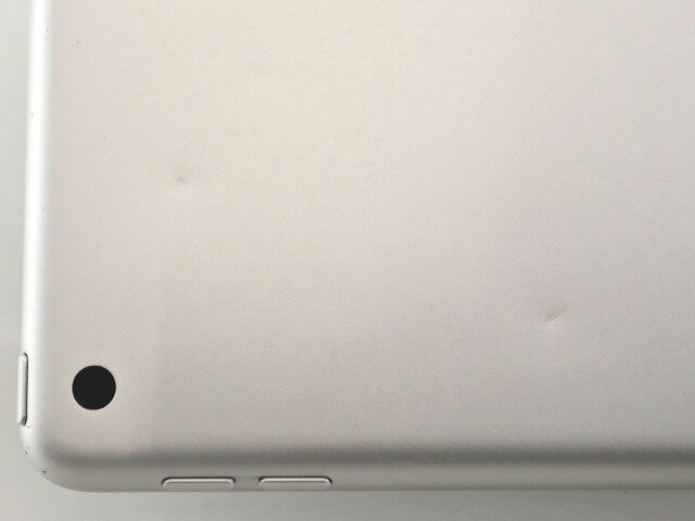 【3年保証】APPLE アップル IPAD WI-FI 64GB iPadOS 中古 アウトレット 返品 送料無料 中古タブレット 中古タブレット端末 タブレットパソコン タブレットPC タブレット 本体 端末 アイパッド - Image 3