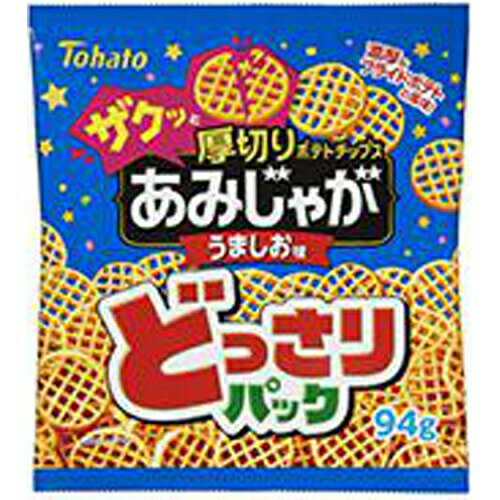 あみじゃががどっさり入った大容量パックです。濃厚なフライドポテトの風味をお楽しみ頂ける、あみ形状の厚切りポテトチップスのあみじゃががどっさり入った大容量パックです。 ご注意（必ずお読みください） この商品は発送用梱包をせずに、個装箱のまま発送されますので、パッケージの外側に発送ラベルが貼り付けられます。 本商品はご注文後、3から7営業日後の発送予定となっております。配達指定をご希望のお客様は余裕をもってご注文下さいませ。あみじゃががどっさり入った大容量パックです。濃厚なフライドポテトの風味をお楽しみ頂ける、あみ形状の厚切りポテトチップスのあみじゃががどっさり入った大容量パックです。