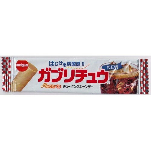 噛んで食べるバータイプのチューイングキャンデー。リニューアルのコーラ味 ご注意（必ずお読みください） この商品は発送用梱包をせずに、個装箱のまま発送されますので、パッケージの外側に発送ラベルが貼り付けられます。 本商品はご注文後、3から7営業日後の発送予定となっております。配達指定をご希望のお客様は余裕をもってご注文下さいませ。噛んで食べるバータイプのチューイングキャンデー。リニューアルのコーラ味
