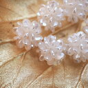 【マラソン10%オフ】【2個】ホワイトフラワーボールビーズ ビーズ 花 ピアス イヤリング アクセサリー パーツ ハンドメイド 手芸 フラワー クリスタル ネッ...