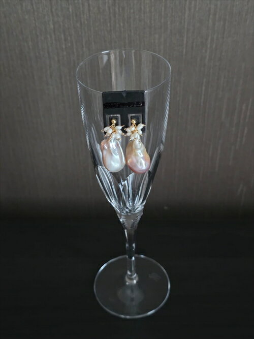 一点もの バロックパール ピアス パープル系 大ぶり 本真珠 高品質 20mm 淡水パール オイスター パール パールワルツ 【Pelulu】