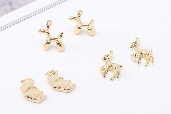 メタルチャーム ドッグ/千羽鶴/鹿チャーム 1カン ゴールド（10ヶ）