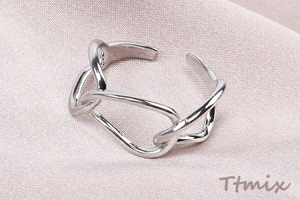 デザインリング 指輪 3連ツイストオーバル 幅約10mm（1ヶ）