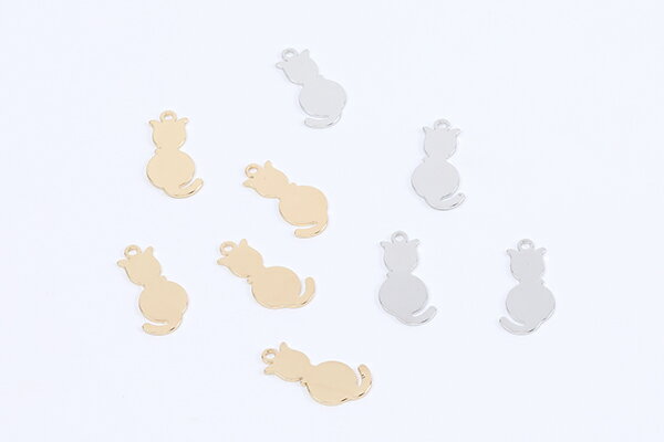 高品質メタルチャーム 猫チャーム カン付き 9×18mm（6ヶ）