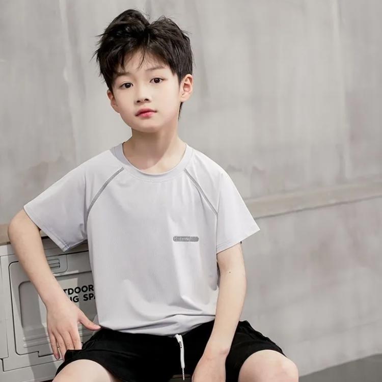 キッズ Tシャツ 無地 半袖 体操服 スポーツ 紫外線カット UVカット 子供服 半袖 男の子 女の子 ボーイズ ガールズ ティーシャツ 紫外線対策 DRY ドライメッシュ 吸汗速乾 運動会 服 ジム ウォーキング ランニング マラソン スポーツ 運動 クールビズ 送料無料