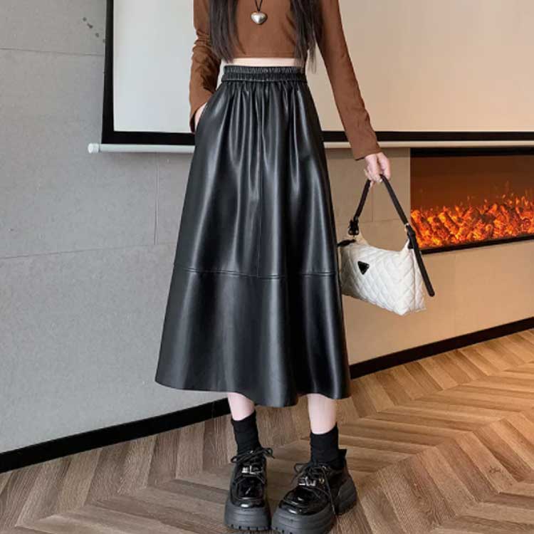 レディース ボトムス スカート フェイクレザー レザースカート PUレザー フレアスカート ハイウエスト ロングスカート オフィスカジュアル ボトムス Aライン 上品 大人 秋冬 秋服 20代 30代 40代 50代 送料無料 ロング丈 きれいめ