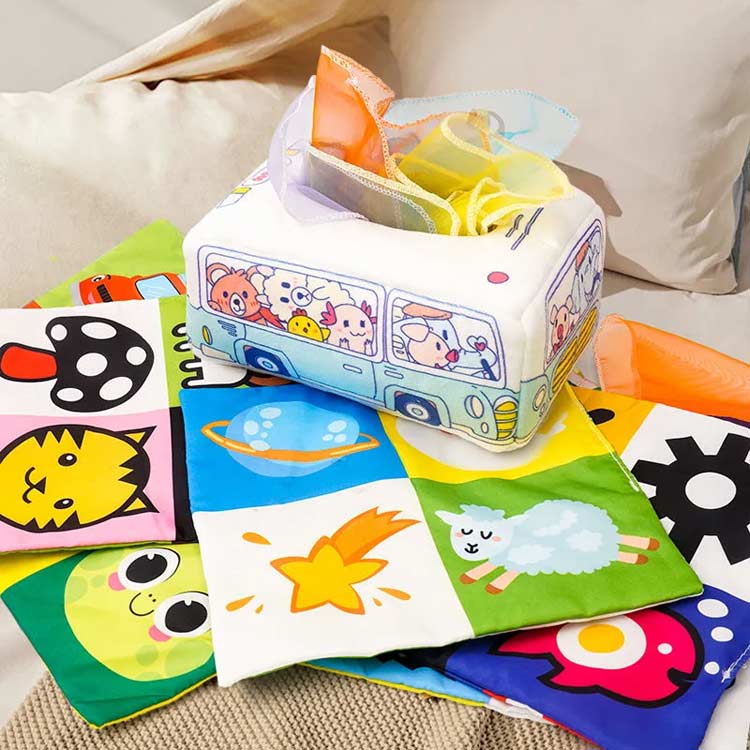 ベビー おもちゃ 布ティッシュ 布絵本 カシャカシャ 音 ティッシュケース ティッシュボックス 布 ティッシュ 車形状 モンテッソーリ おもちゃ トイ 知育玩具 指先訓練 色認知 感覚開発 仕掛け絵本 赤ちゃん 女の子 男の子 0歳 【送料無料】
