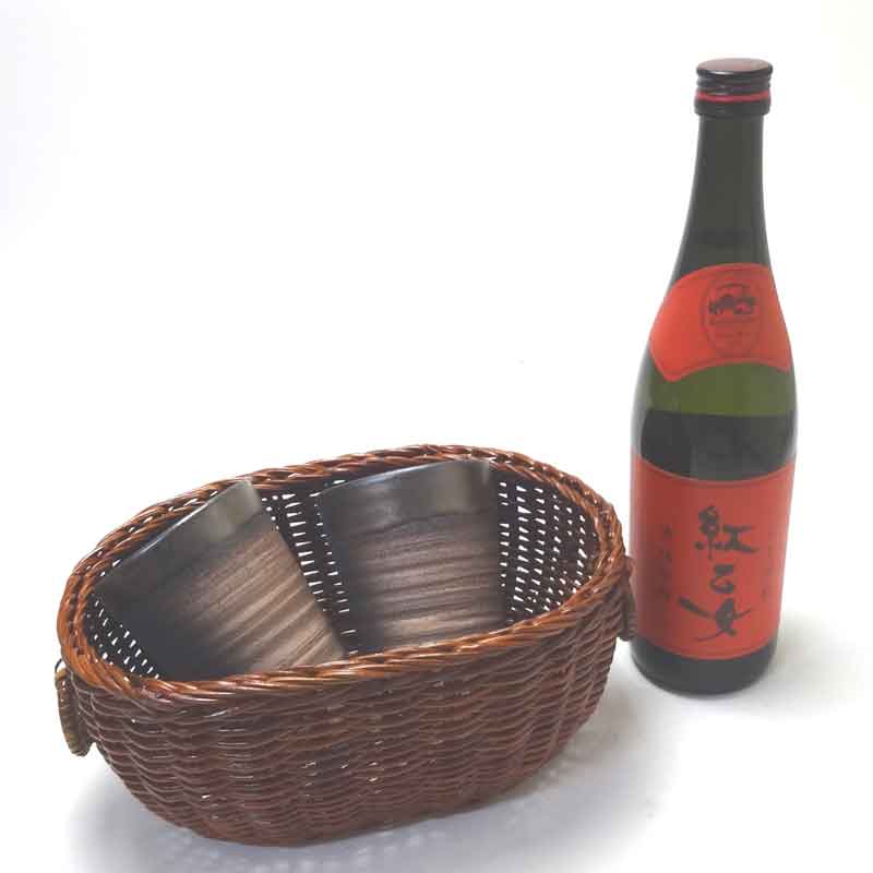 【最大2000円オフクーポン26日1:59迄】贈り物セット 備前金彩ペアカップ籠付 陶芸作家 安藤嘉規作(日本製萬古焼) 紅乙女酒造 胡麻祥酎 焙煎胡麻仕込み 紅乙女 25度 720ml(福岡県)