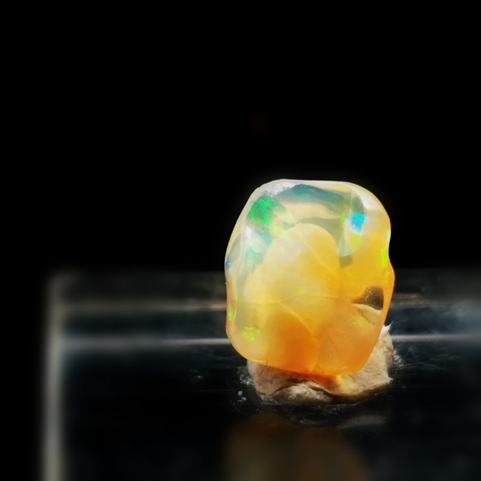 小柄なエッグインオパールルース メキシコ産 0.26g 1.25ct Mexico産 お任...