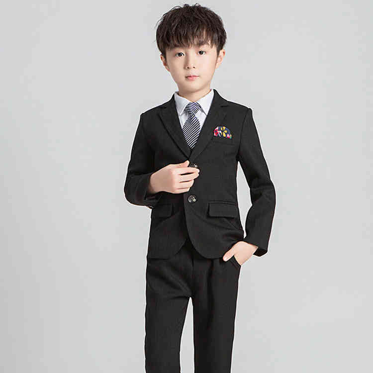 フォーマルスーツ 男の子 スーツ キッズ 子供服 5点セット セットアップ タキシード ジャケット シャツ ベスト ズボン ネクタイ ストライプ 黒 ジュニア 卒園 入園 小学生 入学式 卒業式 七五三 結婚式 発表会