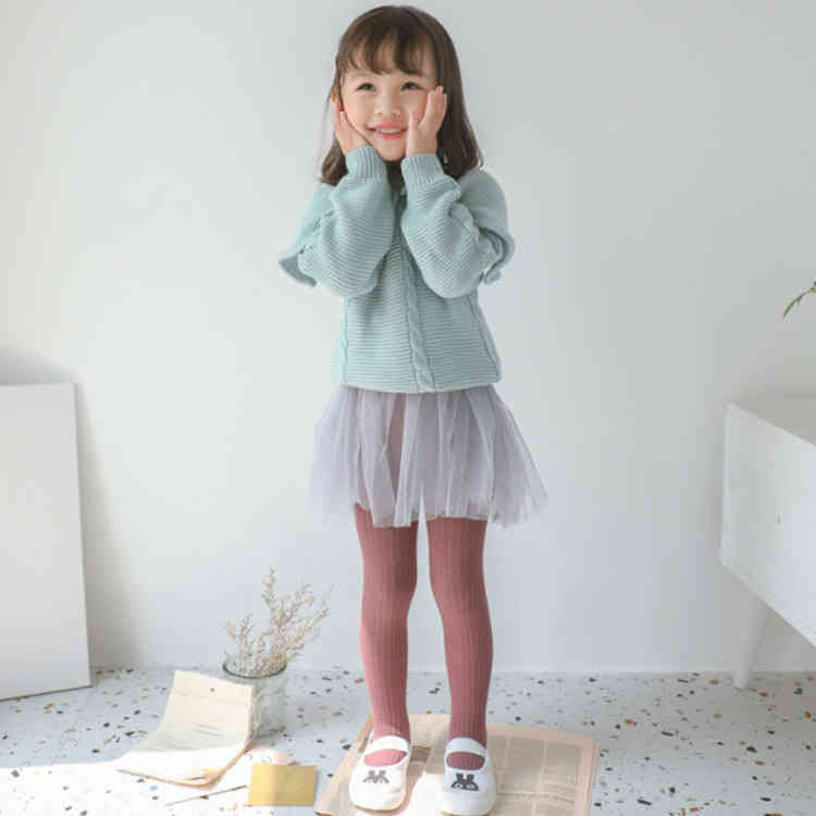 子供タイツ キッズ タイツ リブ編み 女の子 幼児 子供 靴下 赤ちゃん ベビー ニットタイツ スパッツ 無地 おしりマチ ずり落ちにくい かわいい 送料無料