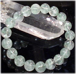 最高級マダガスカル産 グリーンファントム/6Aグレード/大きさ:10mm/サイズ:約17cm