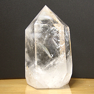【天然石 ポイント　六角柱】水晶　天然水晶　/置物 風水 縁起物　厄除け祈願 縁起物 風水彫刻 天然 ...