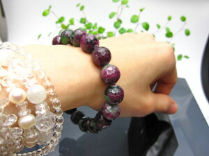 ルビーイン　ゾイサイト　/ルビー　ブレスレット　【天然石/パワーストーン /ブレスレット】