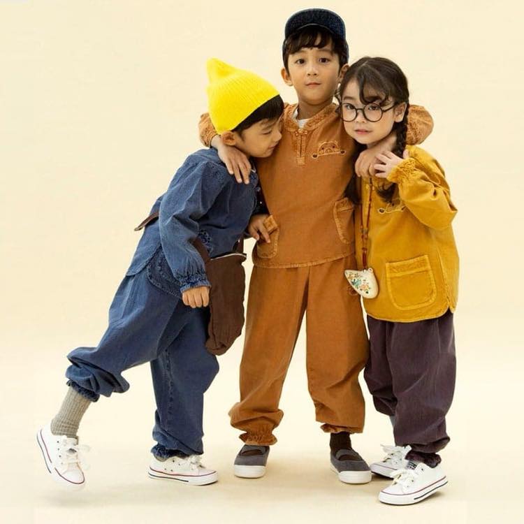楽天好きなものいっぱい眞眞【韓服スタイル】キッズ　子ぐまのシャツ&ロングパンツセット 20番手 コットン 春 夏 秋 着こなし 6色 S M L XL