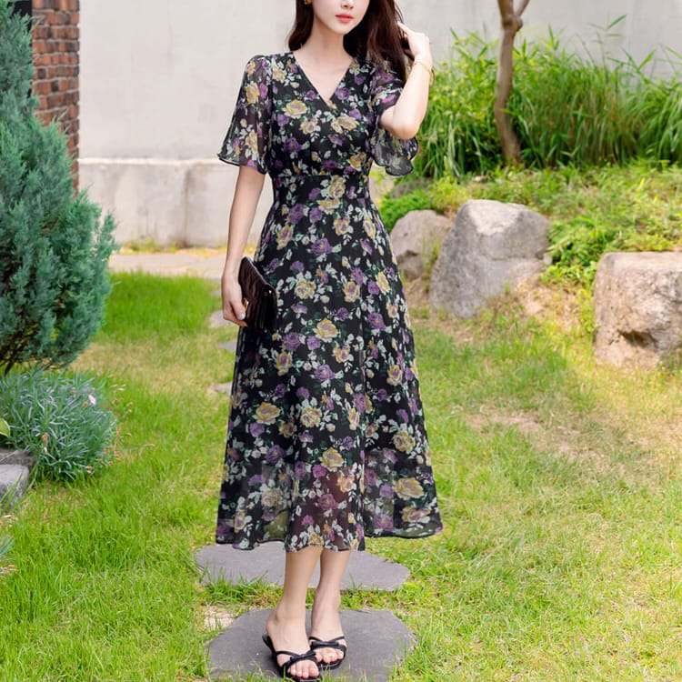 【韓服スタイル】ポジト サプレス ネック ウィングスリーブ フローラル シフォンワンピース Vネック 半袖 ひざ下丈 Aライン ハイウエスト 花柄 シースルー フェミニン 大人の女性 エレガント 着こなし 春 秋 ネイビー FREE XL 2XL
