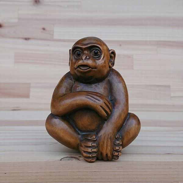 オブジェ 置き物 インテリア雑貨 家具 インテリア 銘木ツゲ材 木彫りの猿 C 工芸品 木彫品 手彫りの猿 猿 申 さる サル 手彫り 一つ一つ表情が異なる 一つとして同じものなし 細部まで彫りこみ 精巧な一品