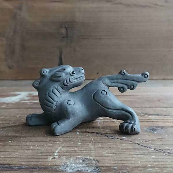 乐天商城 - オブジェ 置き物 インテリア雑貨 家具 インテリア 朱泥 貔貅 ヒキュウ 工芸品 オーナメント 中国古来からの縁起物 四方八方から財を集める お尻の穴がない 財が出ず貯め込まれる ひきゅう 縁起物