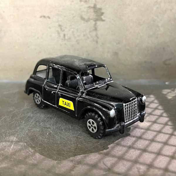 鉛筆削り 事務用品 文具 ステーショナリー キッチン 日用品 アンティーク シャープナー ロンドンタクシー 本物が小さくなったよう とっても可愛い インテリアとして飾る オススメ 種類豊富 たくさん集めて飾りたくなる レジカウンターや玄関 ちょっとした置物 さりげなく t-fiore-10016187 Tre Fiore サンプル画像2