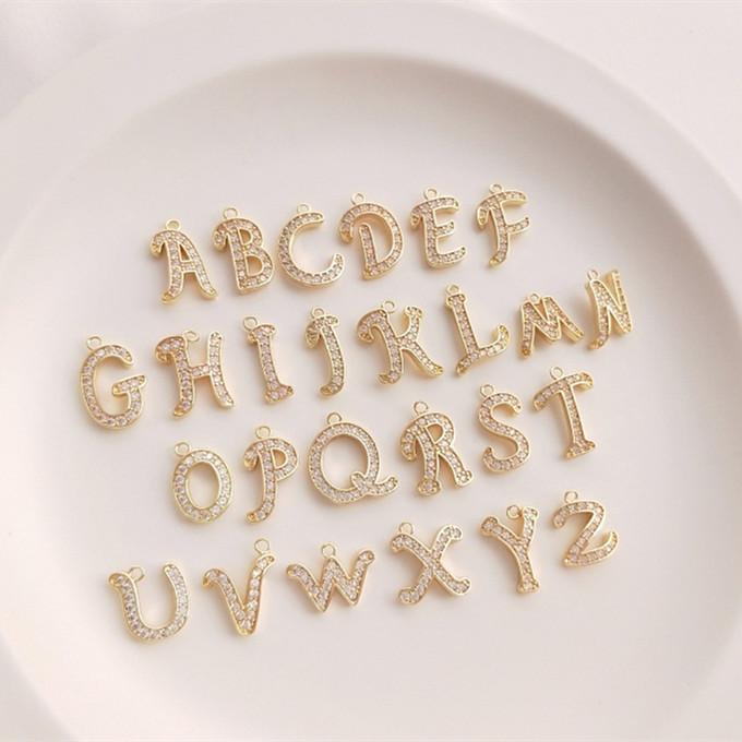 チャーム アルファベット パーツ 英語文字 DIY手芸 ハンドメイド 金 ゴールド ゴージャス キラキラ ア..